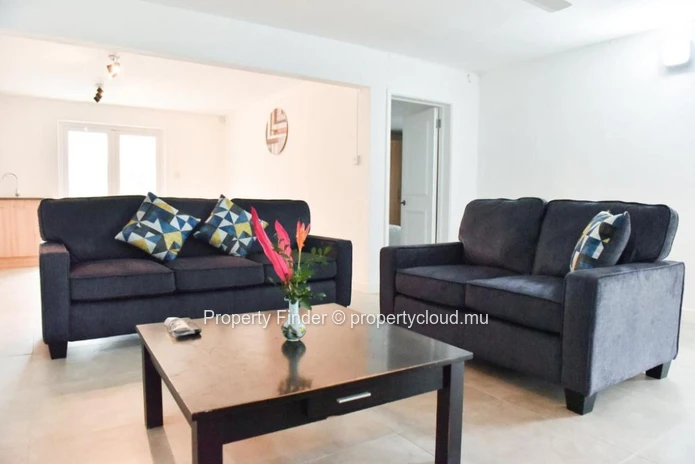 Villa de Prestige avec Suites Airbnb, Courts de Squash & Vue sur Mer – À vendre – Tamarin