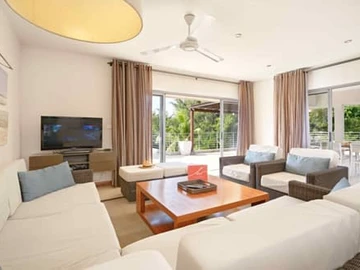 4 Bedroom Apartment