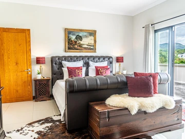 5 Bedroom Villa