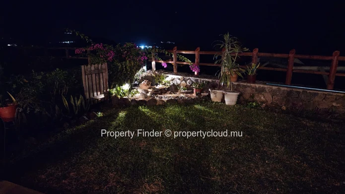 Apartment for Sale in Black Rock 