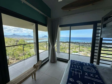5 Bedroom Villa