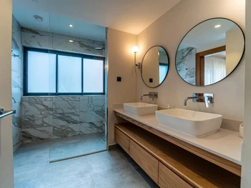 4 Bedroom Penthouse