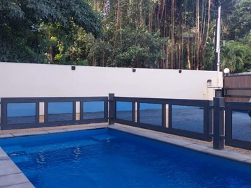 5 Bedroom Apartment