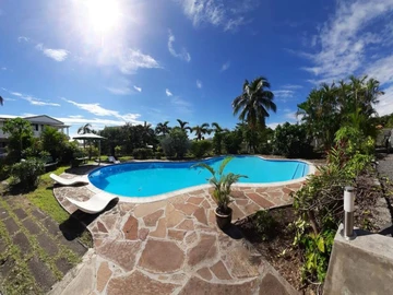 5 Bedroom Villa