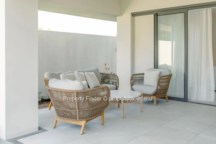 Villa 4 Chambres — À Vendre — Tamarin