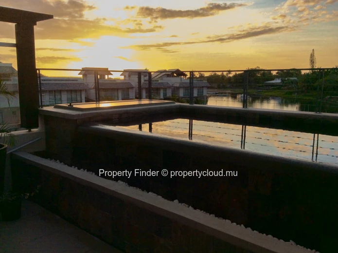 Appartement Penthouse de Luxe de 3 Chambres à Louer à Long Terme – West Island, Mauritius