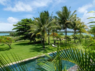 5 Bedroom Villa