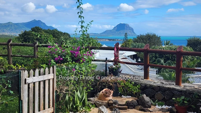 Apartment for Sale in Black Rock 