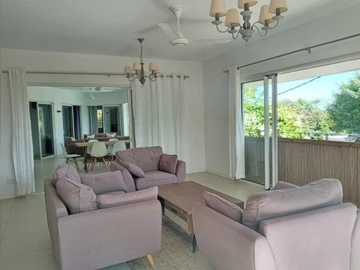 5 Bedroom Villa