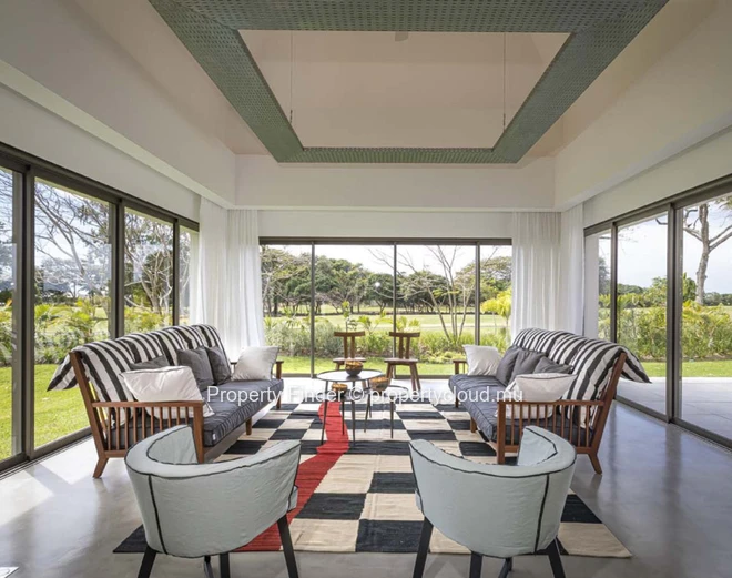 Villa de Luxe de 4 Chambres à Louer sur la Côte Est de l'Île Maurice – Vue sur le Parcours de Golf