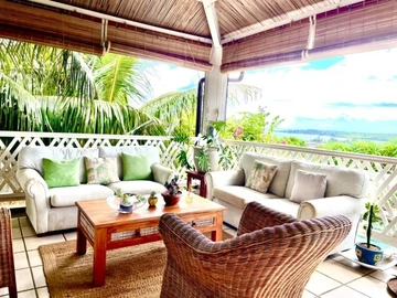 5 Bedroom Villa