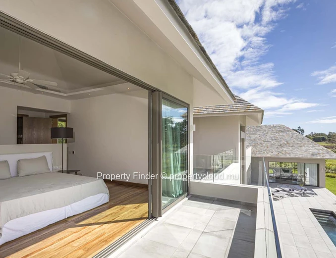 Villa de Luxe de 4 Chambres à Louer sur la Côte Est de l'Île Maurice – Vue sur le Parcours de Golf