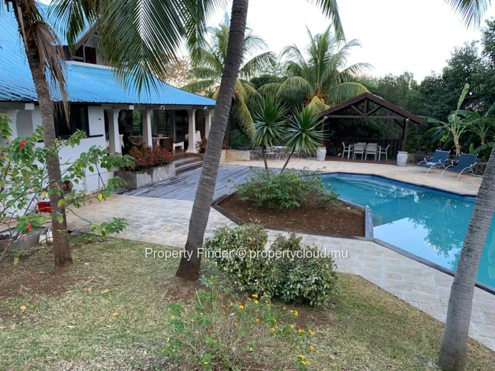 Exceptional 4 Bedroom Villa  