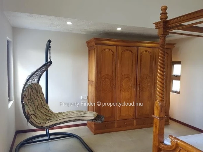 Luxury villa for sale in the East 