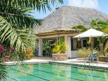5 Bedroom Villa