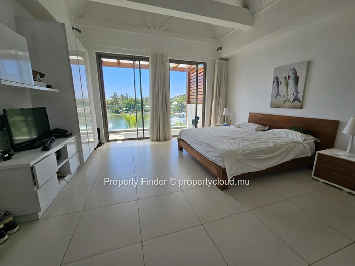 Appartement Penthouse de Luxe de 3 Chambres à Louer à Long Terme – West Island, Mauritius