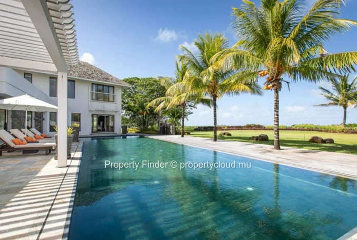 Luxury 5-Bedroom Villa for Rent Mauritius – Golf & Sea Views
