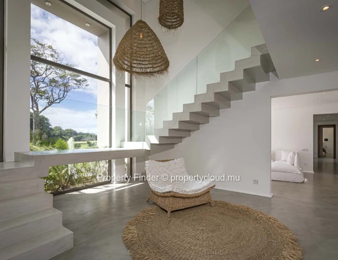 Villa de Luxe de 4 Chambres à Louer sur la Côte Est de l'Île Maurice – Vue sur le Parcours de Golf