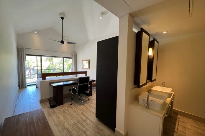 Waterfront 3-Bedroom Duplex in La Balise Marina