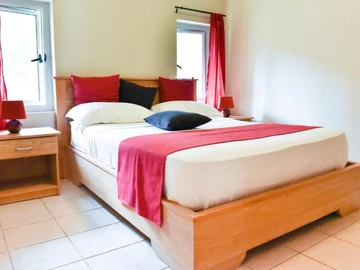 5 Bedroom Villa