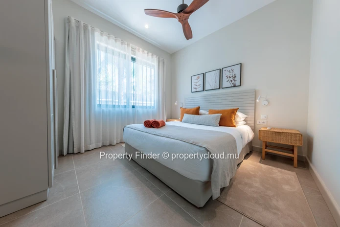 Appartement de 3 chambres en bord de mer avec vue sur la plage et la montagne – Côte Ouest, Mauritius