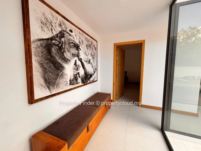 Villa 3 Chambres – À Vendre – Tamarin