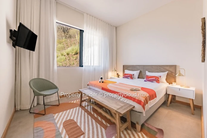 Villa de Luxe 5 Chambres – Piscine à Débordement, Vue sur le Lagon & Art de Vivre Raffiné