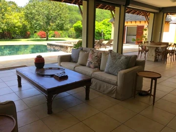 5 Bedroom Villa