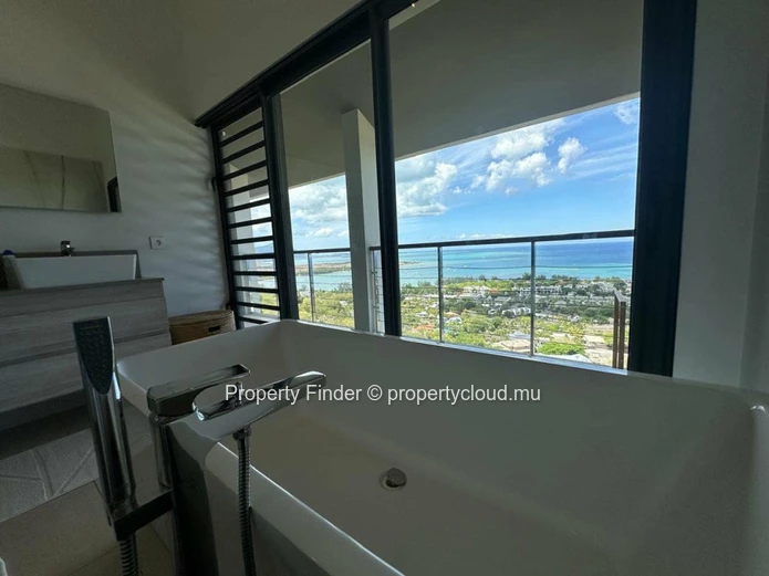 Villa de Luxe 5 Chambres Toutes Avec Salle de Bain Privée et Vue sur le Lagon – Black River