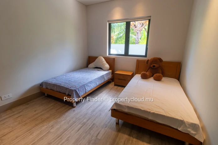 Waterfront 3-Bedroom Duplex in La Balise Marina
