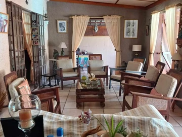 5 Bedroom Villa