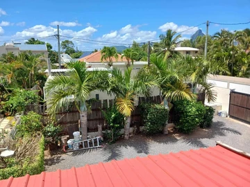 5 Bedroom Villa