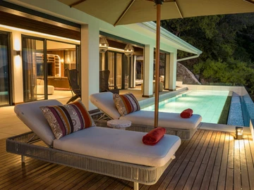 4 Bedroom Villa
