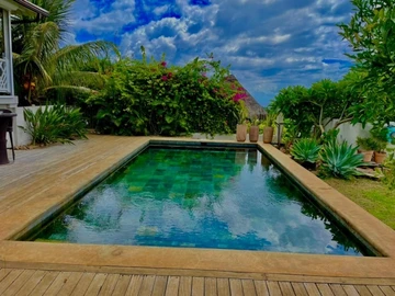 5 Bedroom Villa